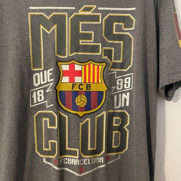 FCB Barcelona “Més que un club” T-shirt M *202 - Picture 1 of 4